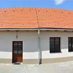 Apartment Erintes Vendeghaz