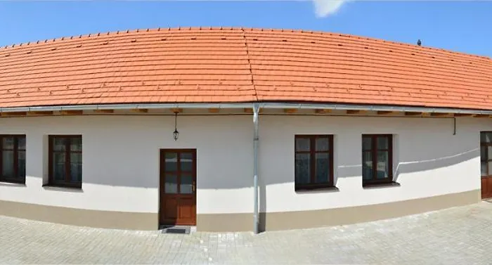 Apartamento érintés