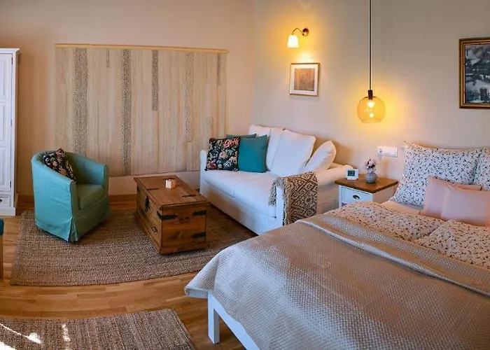 Apartament Erintes Vendeghaz